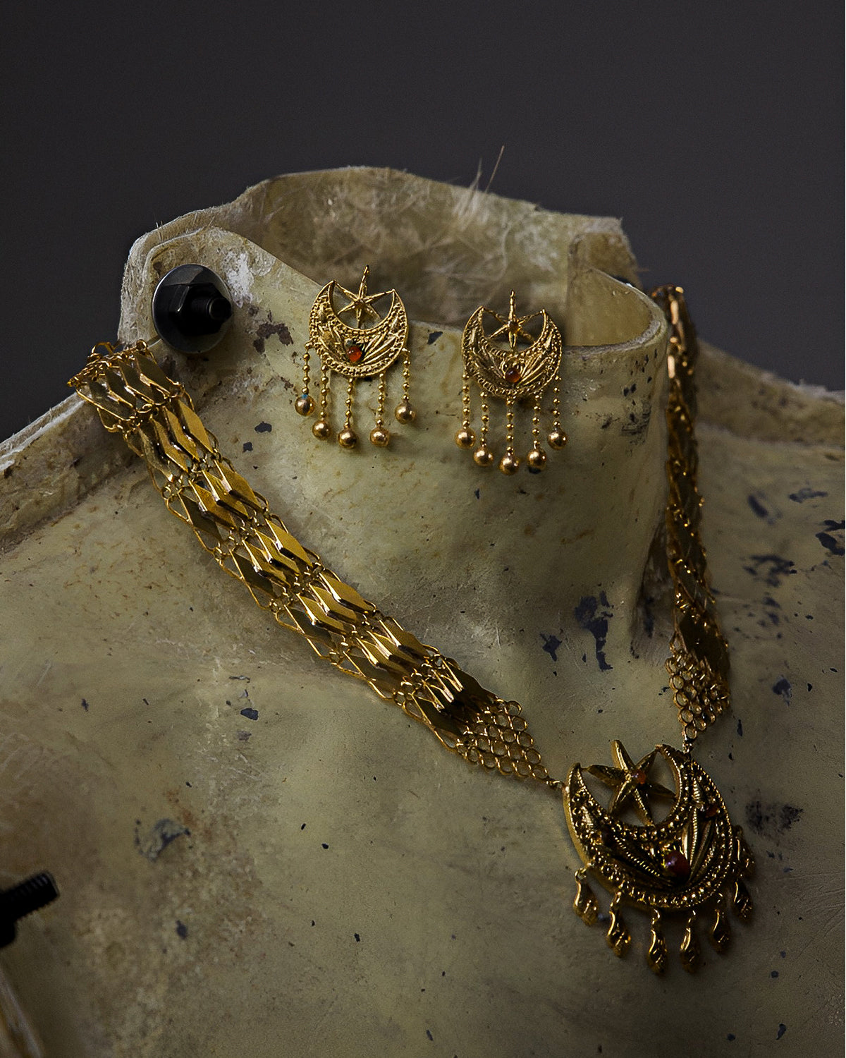 Mahtaab - Earrings