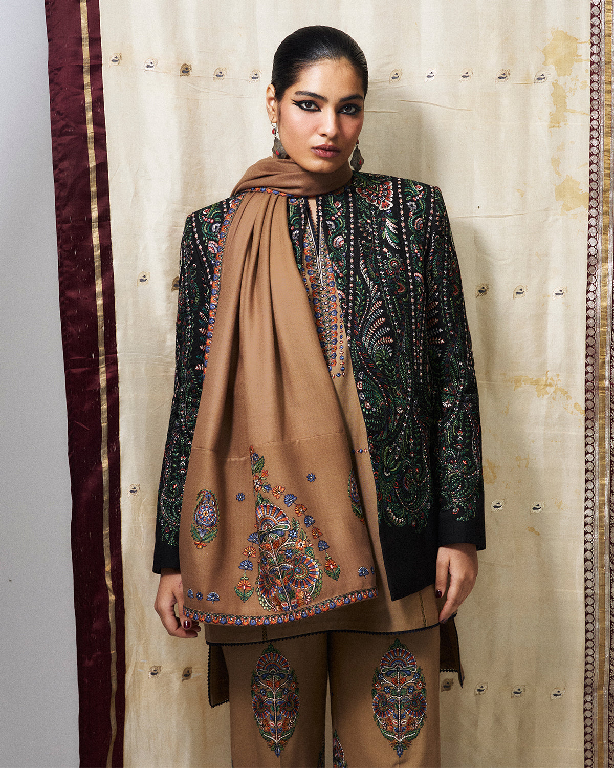 Najma Scarf